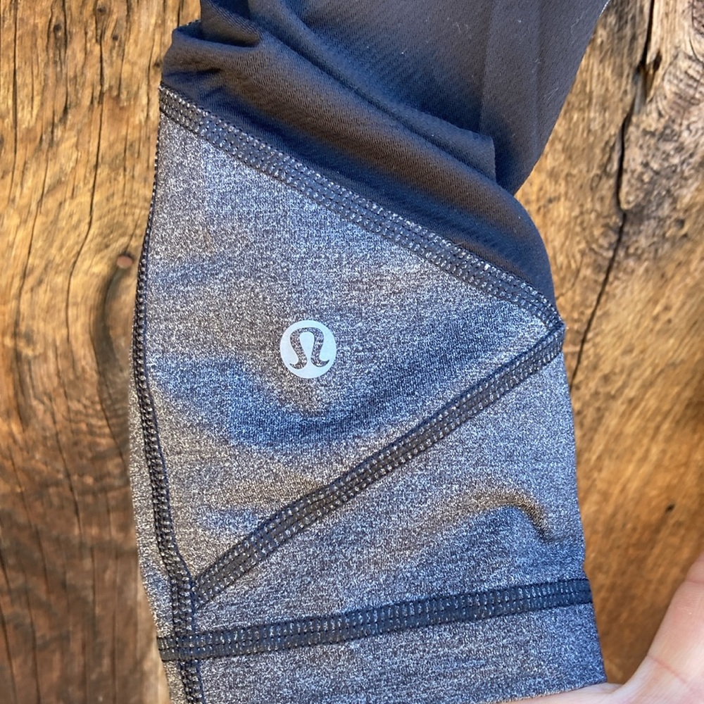Lululemon Pace Rival Leggings grey & black size 6 side pockets and zipper pocket - Picture 7 of 10